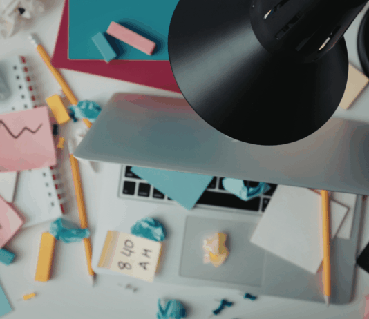 Kein einheitliches Erscheinungsbild? So verlieren Arztpraxen online an Glaubwürdigkeit Kein einheitliches Erscheinungsbild? So verlieren Arztpraxen online an Glaubwürdigkeit