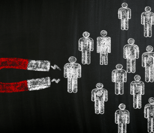 Warum Ärzte, die jetzt auf Social Media aktiv sind, langfristig mehr Patienten gewinnen Warum Ärzte, die jetzt auf Social Media aktiv sind, langfristig mehr Patienten gewinnen